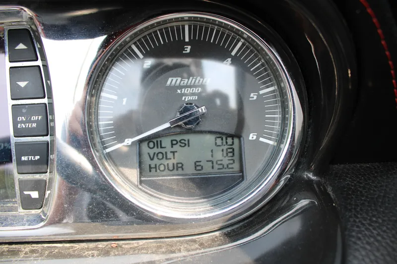 Slide: The Image of Malibu Wakesetter Lsv 247 2014 - 20