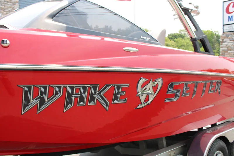 Slide: The Image of Malibu Wakesetter Lsv 247 2014 - 6