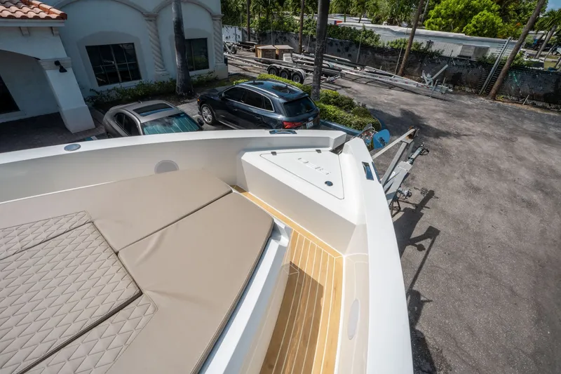 Slide: The Image of DE ANTONIO D36 OPEN 2025 - 32