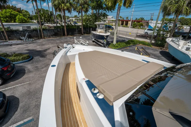 Slide: The Image of DE ANTONIO D36 OPEN 2025 - 30