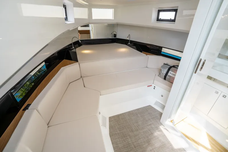 Slide: The Image of DE ANTONIO D36 OPEN 2025 - 38