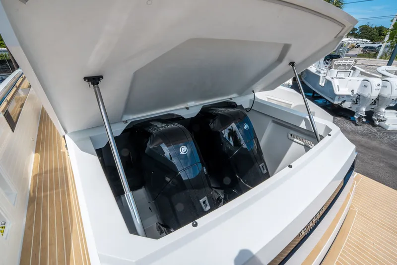 Slide: The Image of DE ANTONIO D36 OPEN 2025 - 9