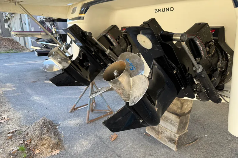 Slide: The Image of Twin propellers on a 2000 Regal Commodore 2960 boat, labeled "Bruno." - 17