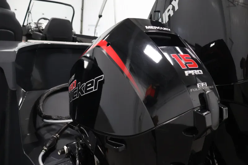 Slide: The Image of 2026 Crestliner 2050 Authority boat with Mercury 15 Pro EFI FourStroke engine. - 51