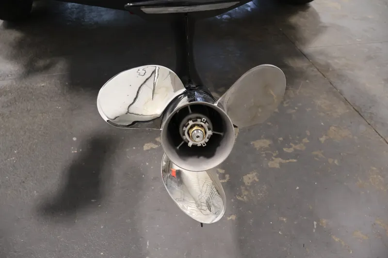 Slide: The Image of Propeller of 2026 Crestliner 2050 Authority boat on concrete floor. - 50