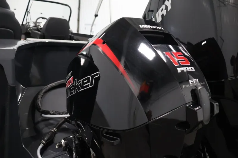 Slide: The Image of 2027 Crestliner 2050 Authority boat with Mercury 15 Pro EFI FourStroke engine. - 44