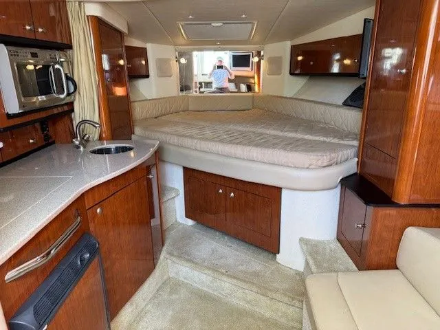 Slide: The Image of Sea Ray Sundancer 310 2007 - 8