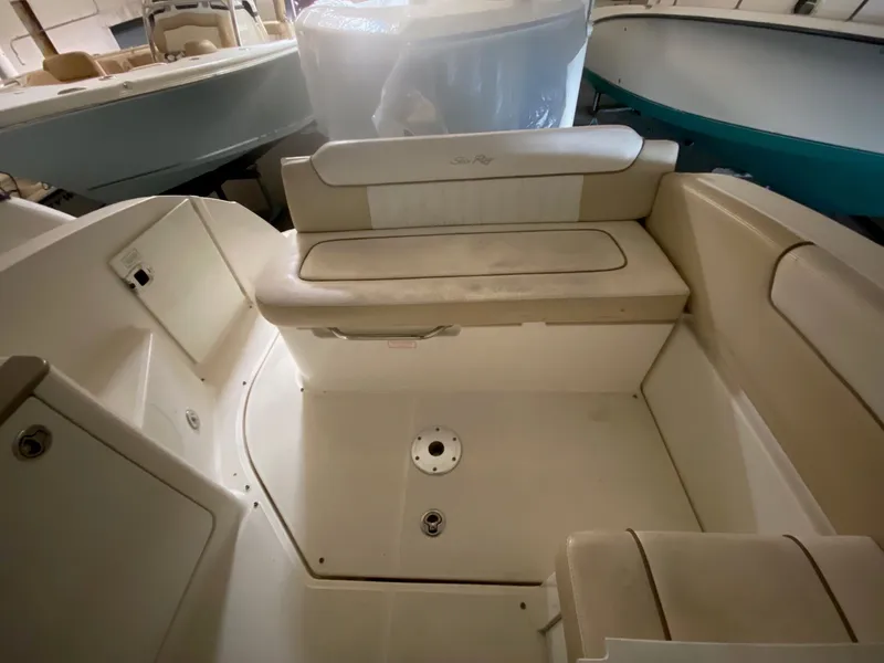 Slide: The Image of Interior of a 2013 Sea Ray Sundancer 260 boat. - 6