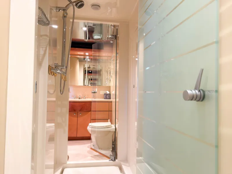 Slide: The Image of Cheoy Lee 68 MOTOR YACHT 2004 - 51