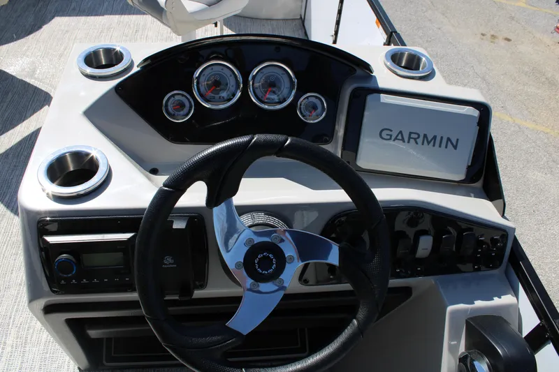 Slide: The Image of Cockpit of 2025 SunCatcher Select 20FC boat with Garmin navigation system. - 15
