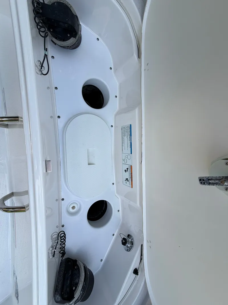 Slide: The Image of Yamaha 255 FSH Sport H 2024 - 11