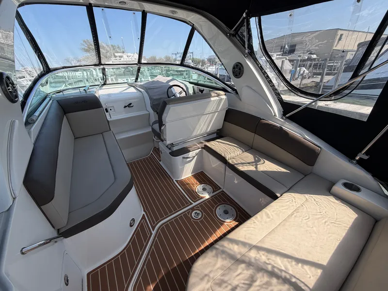 Slide: The Image of Sea Ray Sundancer 260 2014 - 7