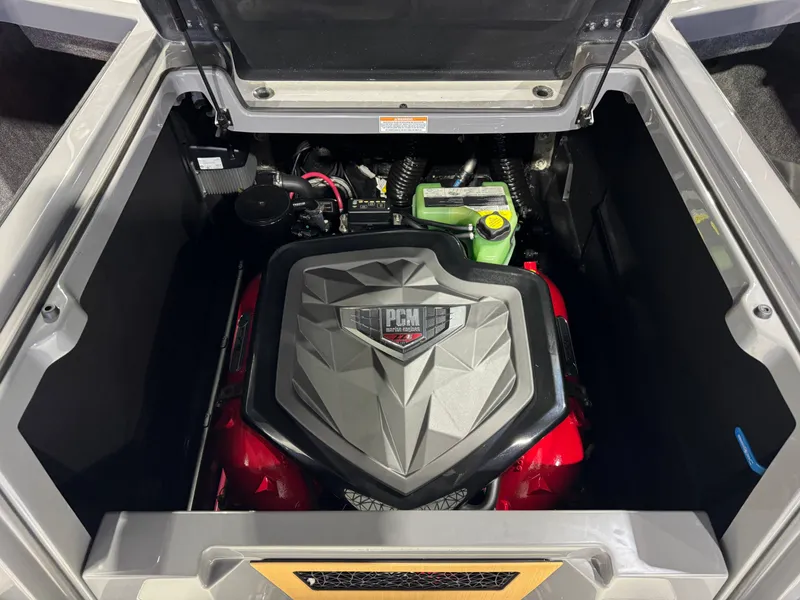 Slide: The Image of Nautique Super Air Nautique G25 2025 - 28