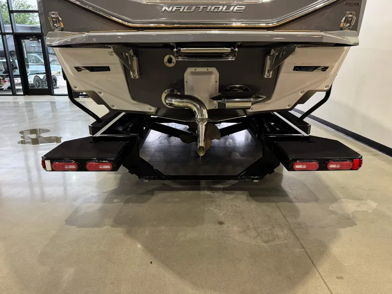 Slide: The Image of Nautique Super Air Nautique G25 2025 - 7