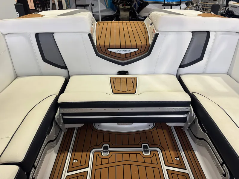 Slide: The Image of Nautique Super Air Nautique G21 2018 - 27