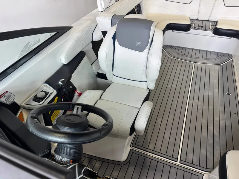 Slide: The Image of Nautique Super Air Nautique GS24 2019 - 21