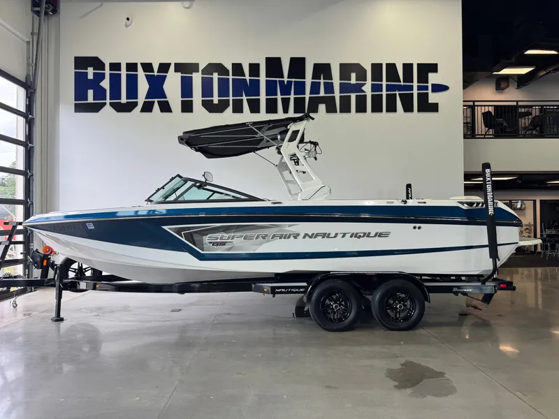 Slide: The Image of Nautique Super Air Nautique GS24 2019 - 4