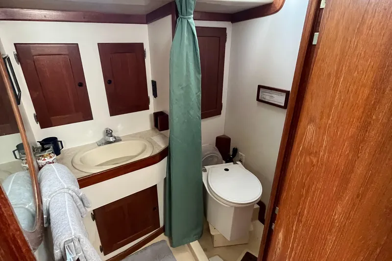 Slide: The Image of Interior of a 1982 Bristol 38.8 yacht bathroom. - 25