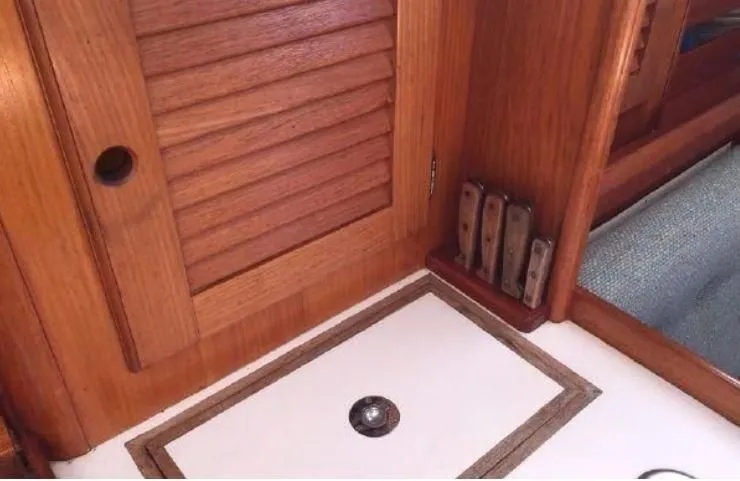 Slide: The Image of Bristol 38.8 1982 - 90