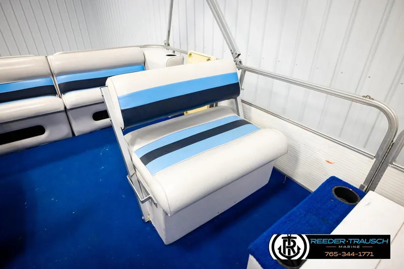Slide: The Image of Pontoon boat interior with blue and white seating, Hydra 192-23, 1994 model. - 39