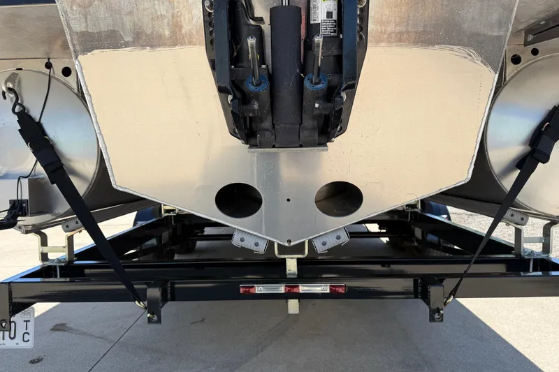 Slide: The Image of Rear view of 2022 Bennington R 24 Quad Bench Bowrider on trailer. - 8