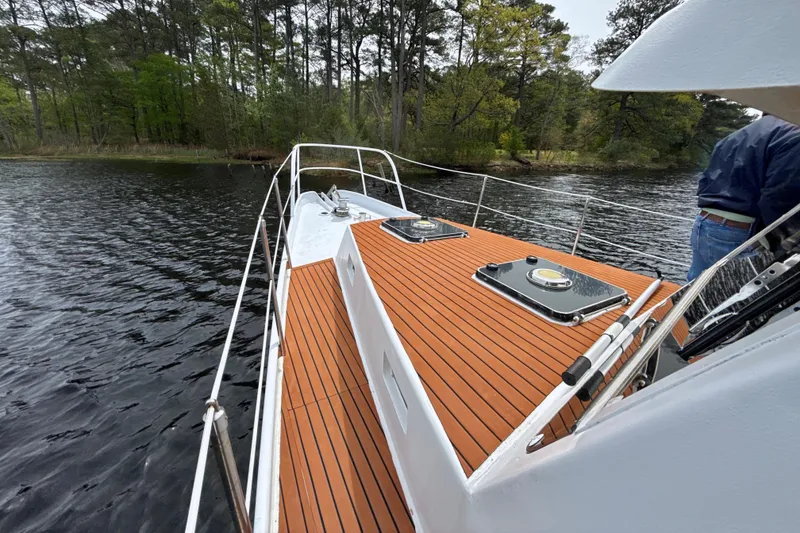 Slide: The Image of Foredeck - 15