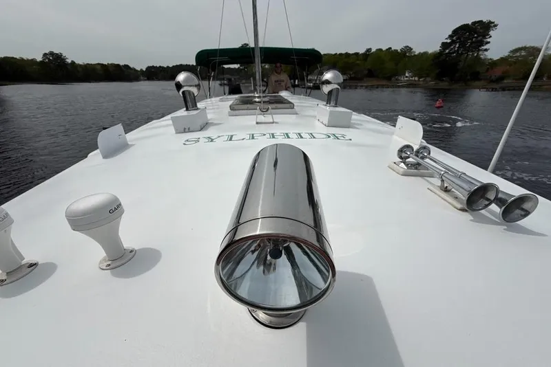 Slide: The Image of Deckhouse Top - 19