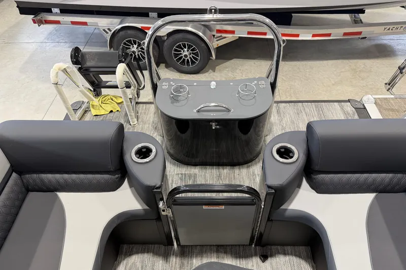 Slide: The Image of Interior view of 2026 Avalon 2585 25 Catalina QL pontoon boat with seating and console. - 10