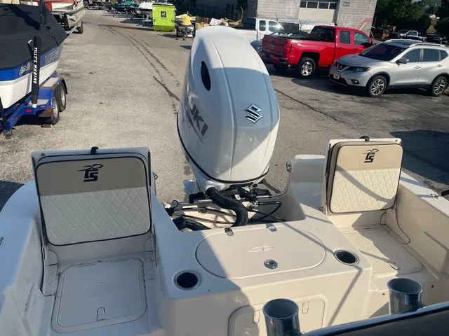 Slide: The Image of Carolina 21 LS 2023 - 10