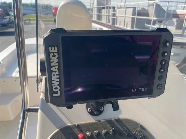 Slide: The Image of Carolina 21 LS 2023 - 6