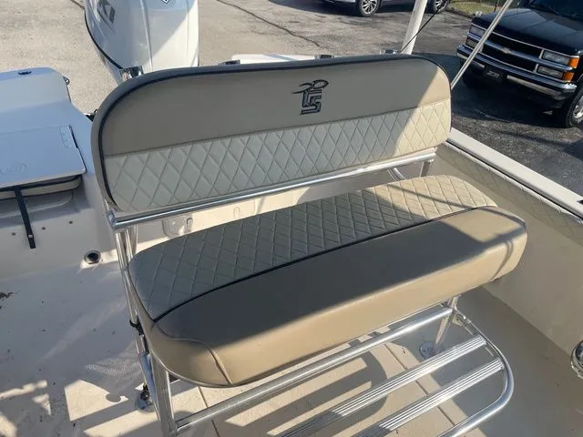 Slide: The Image of Carolina 21 LS 2023 - 8