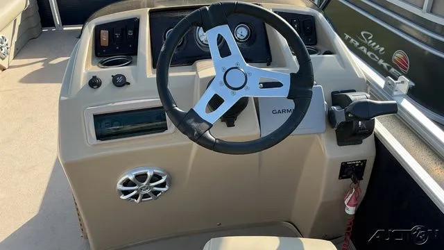 Slide: The Image of Bennington 22SSX 2014 - 6