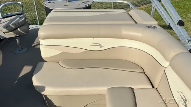 Slide: The Image of Bennington 22SSX 2014 - 9