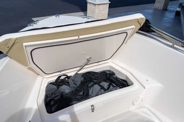 Slide: The Image of Grady-White Fisherman 180 2025 - 22