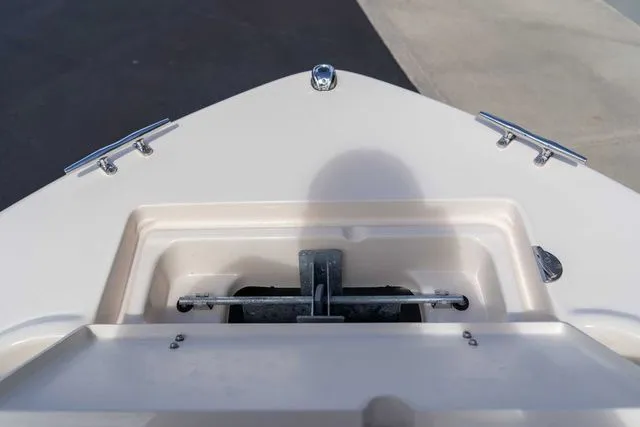 Slide: The Image of Grady-White Fisherman 180 2025 - 23