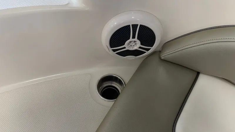 Slide: The Image of Sea Ray 200 Sundeck 2007 - 65