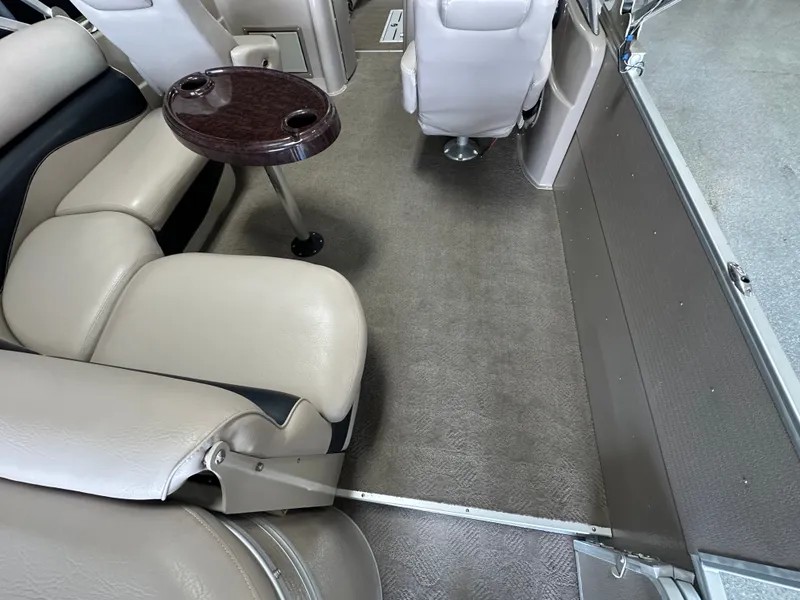 Slide: The Image of Premier 250 2010 - 19