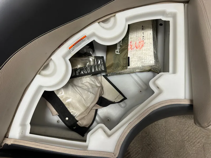 Slide: The Image of Premier 250 2010 - 25