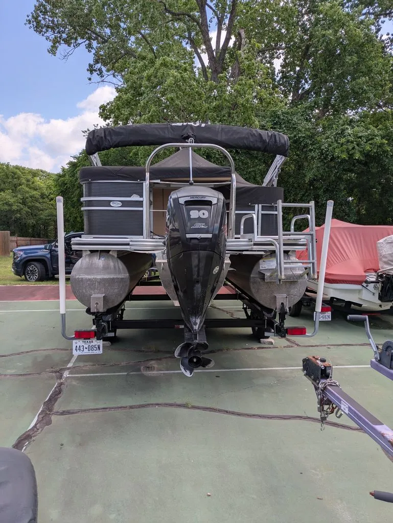 Slide: The Image of Lowe Ss 190 2019 - 2