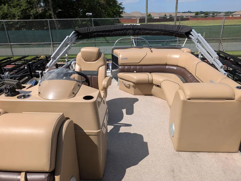 Slide: The Image of Lowe Ss 190 2019 - 3