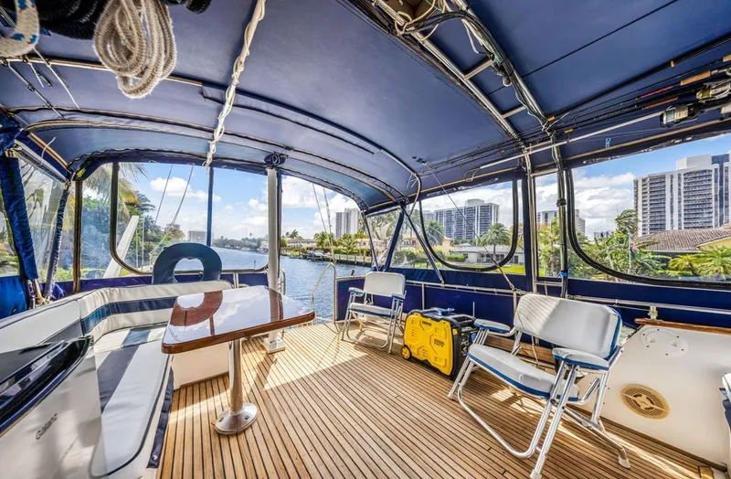 Slide: The Image of Grand Banks 49 Classic 1991 - 13