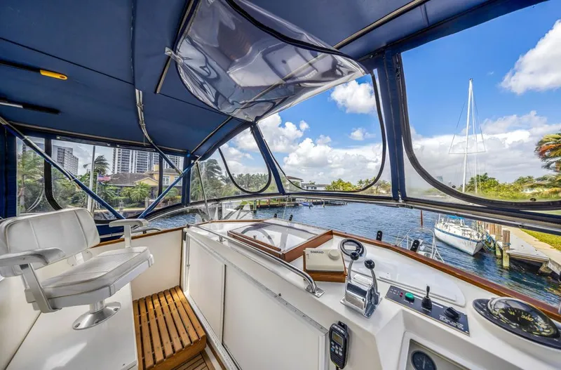 Slide: The Image of Grand Banks 49 Classic 1991 - 16