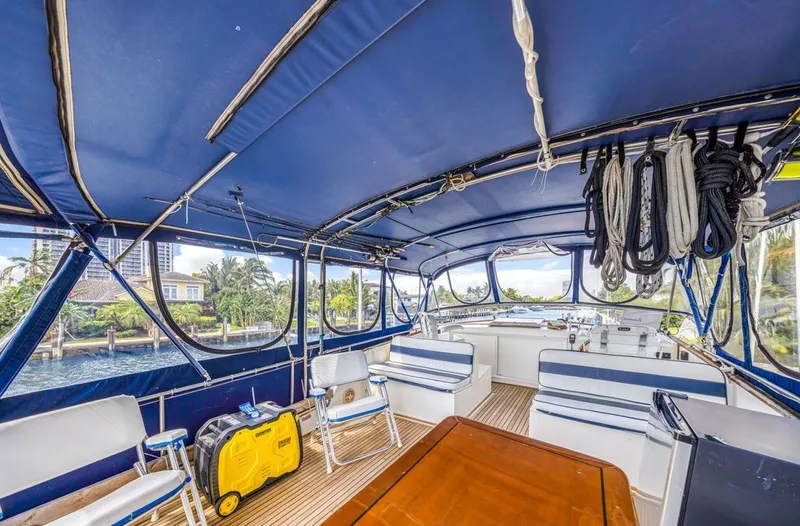 Slide: The Image of Grand Banks 49 Classic 1991 - 18