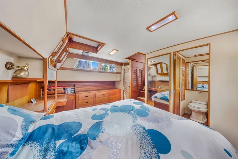 Slide: The Image of Grand Banks 49 Classic 1991 - 44