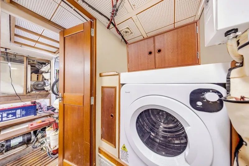 Slide: The Image of Grand Banks 49 Classic 1991 - 52