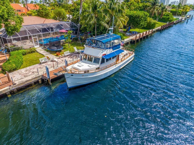 Slide: The Image of Grand Banks 49 Classic 1991 - 75