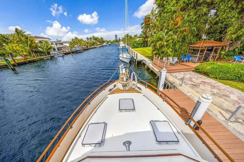 Slide: The Image of Grand Banks 49 Classic 1991 - 81