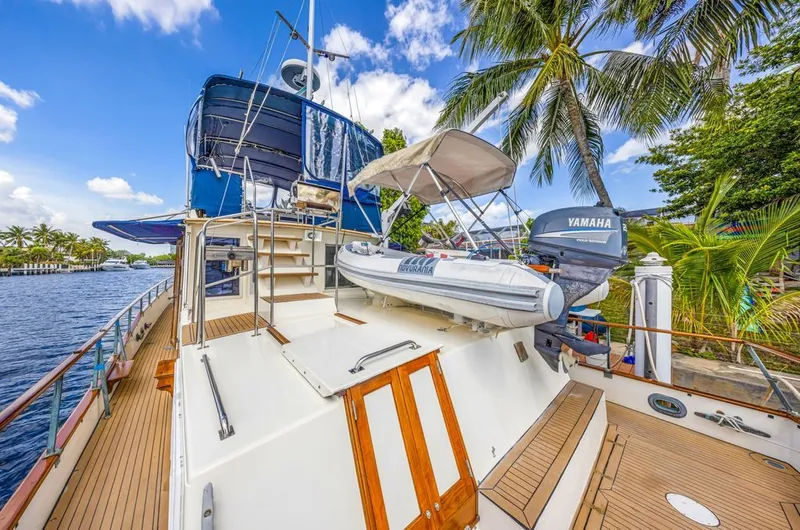 Slide: The Image of Grand Banks 49 Classic 1991 - 85