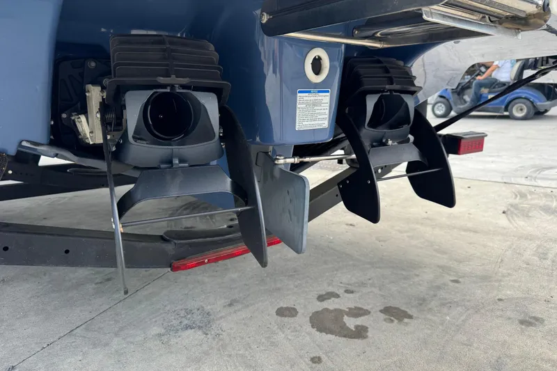 Slide: The Image of Rear view of a 2020 Yamaha Boats 242SE jet propulsion system. - 9