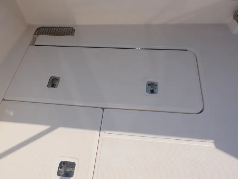 Slide: The Image of Tiara 36 Coronet 2013 - 24